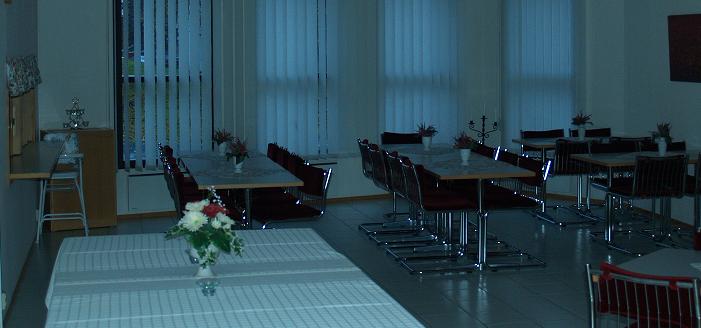 "Joka janoaa, h&aumln tulla saa, luokse Jeesuksen, luokse mestarin"